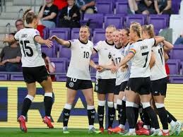 中国田径协会关于发布《群众性短距离路跑赛事活动组织办法（试行）》的通知