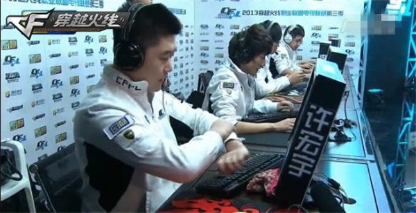 也能在纷繁 也能在纷繁